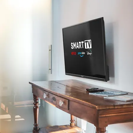 Strepitoso Loft Con Vista Duomo * Alba (Piedmont)